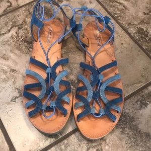 SODA Sandals